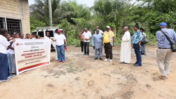 Archbishop Visits Freetown Rehab Project for Kush-Affected Youth